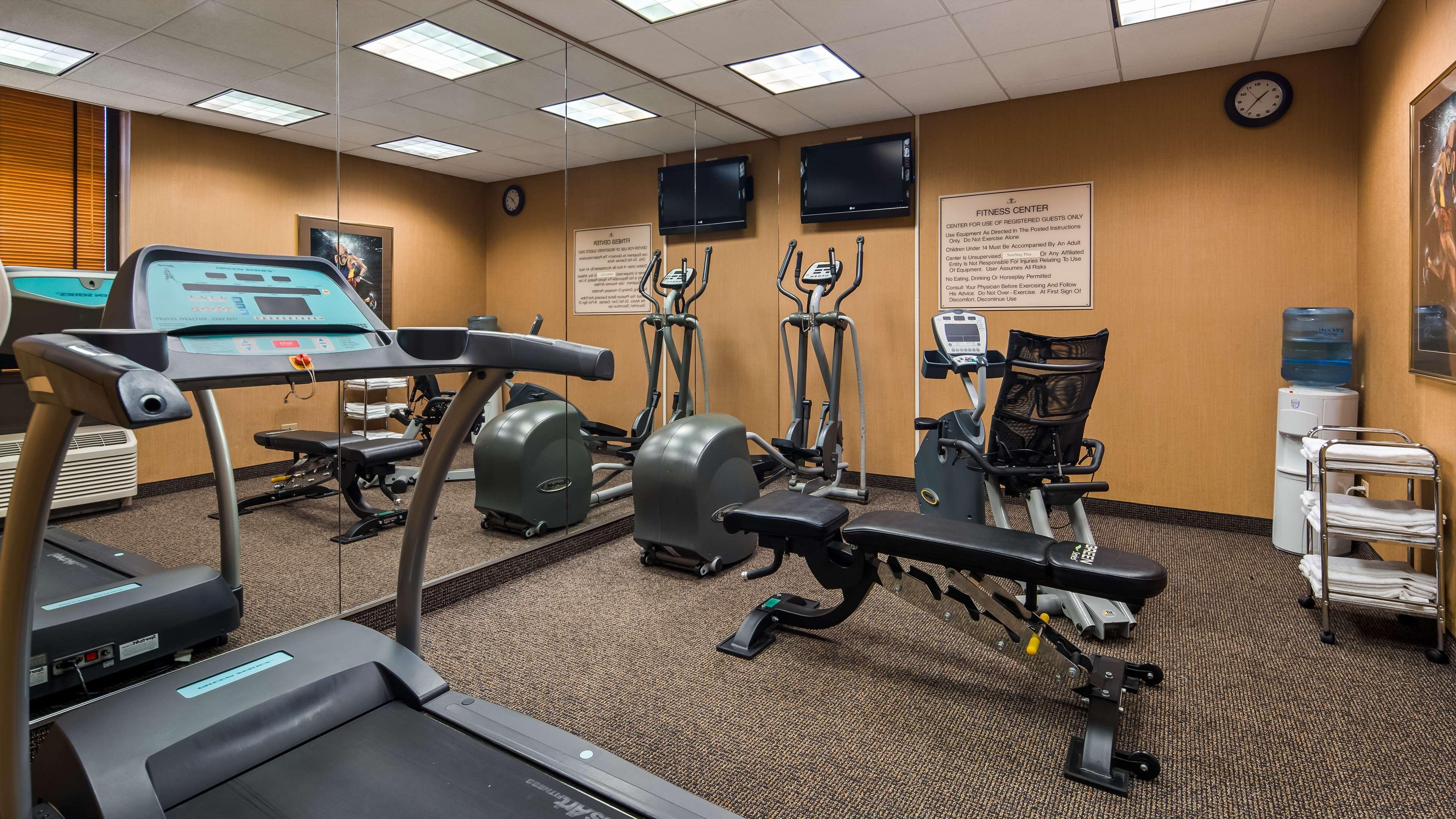 Surestay Plus Hotel By Best Western Chicago Lombard Kültér fotó