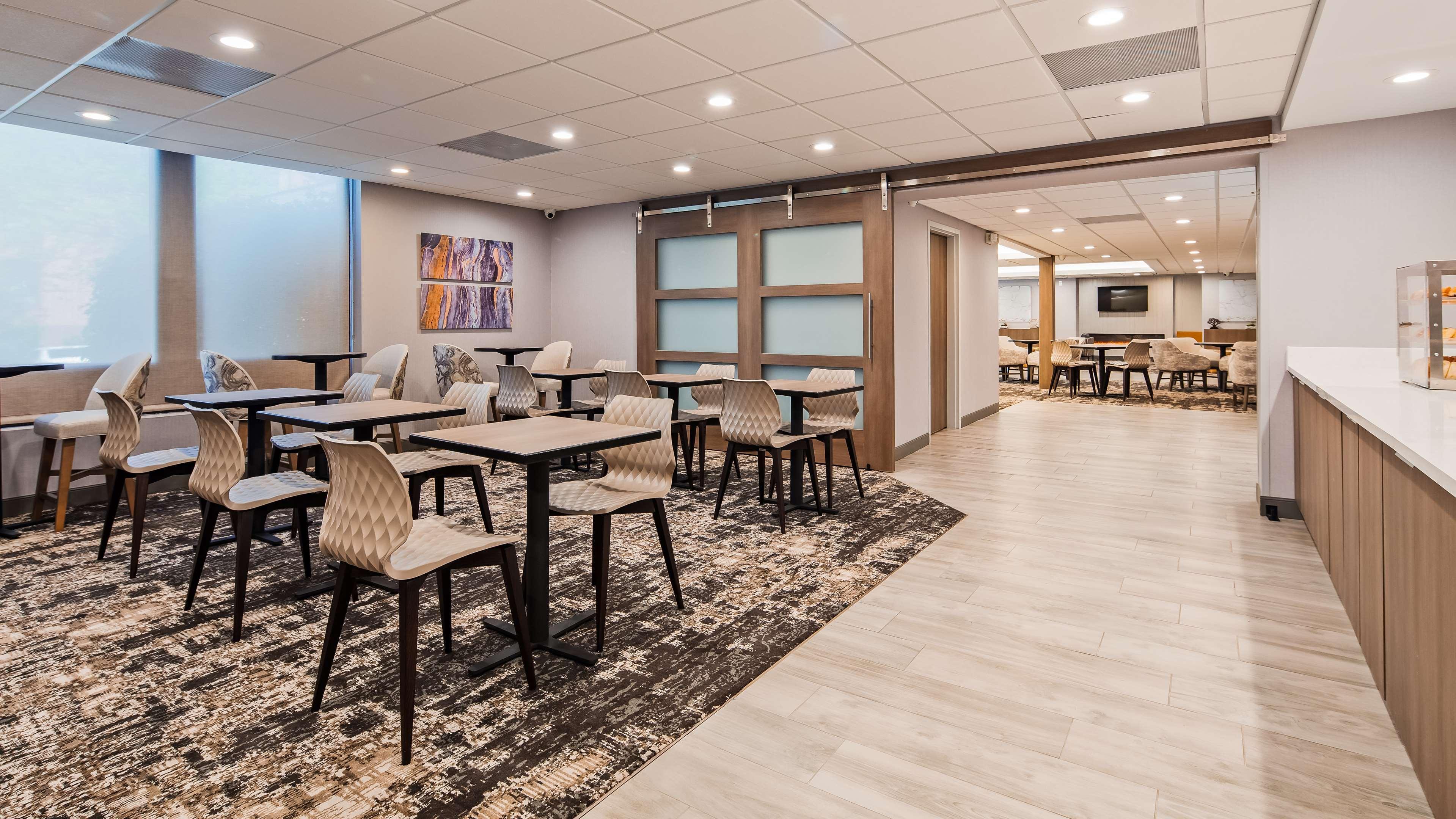 Surestay Plus Hotel By Best Western Chicago Lombard Kültér fotó