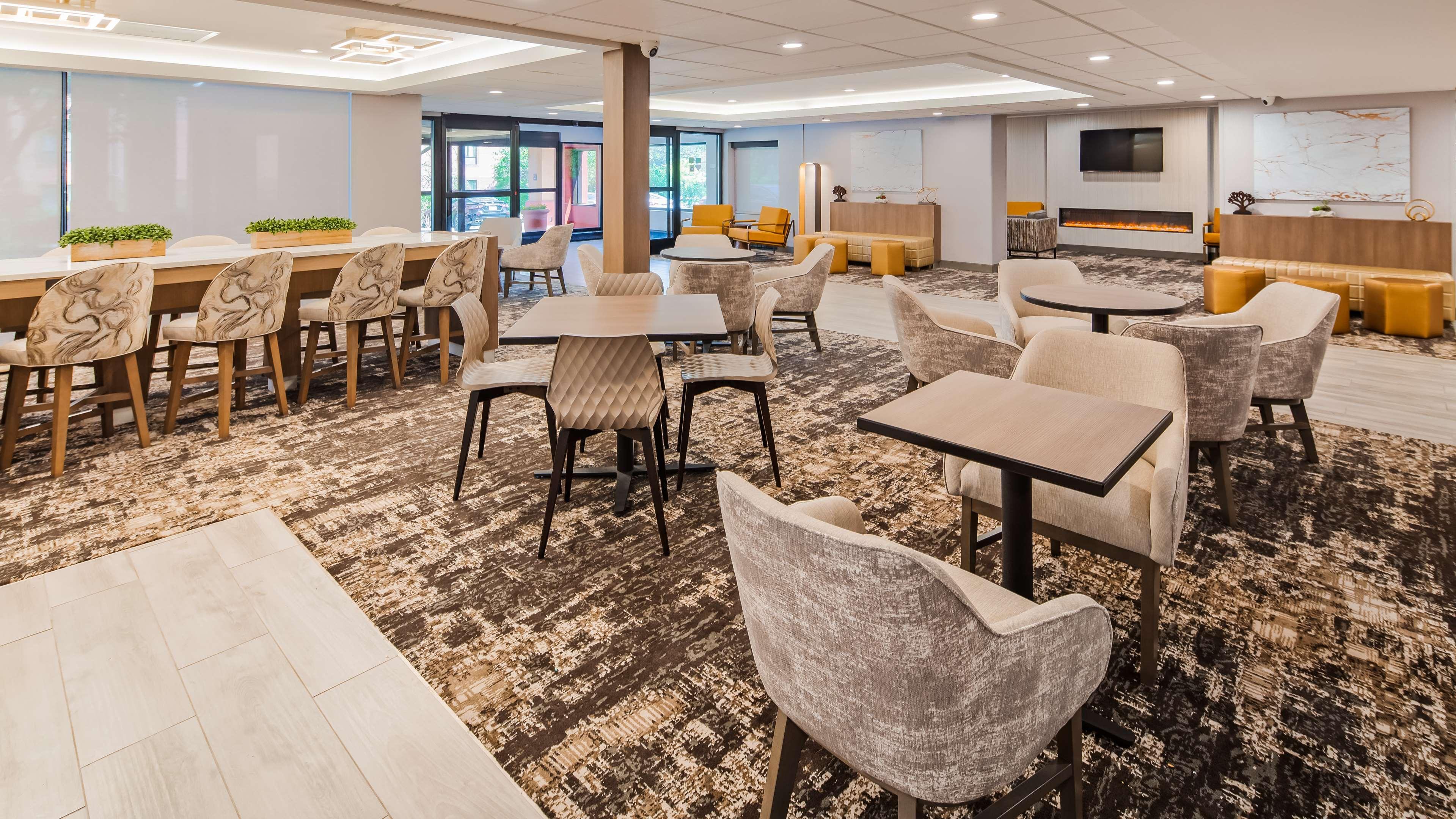 Surestay Plus Hotel By Best Western Chicago Lombard Kültér fotó