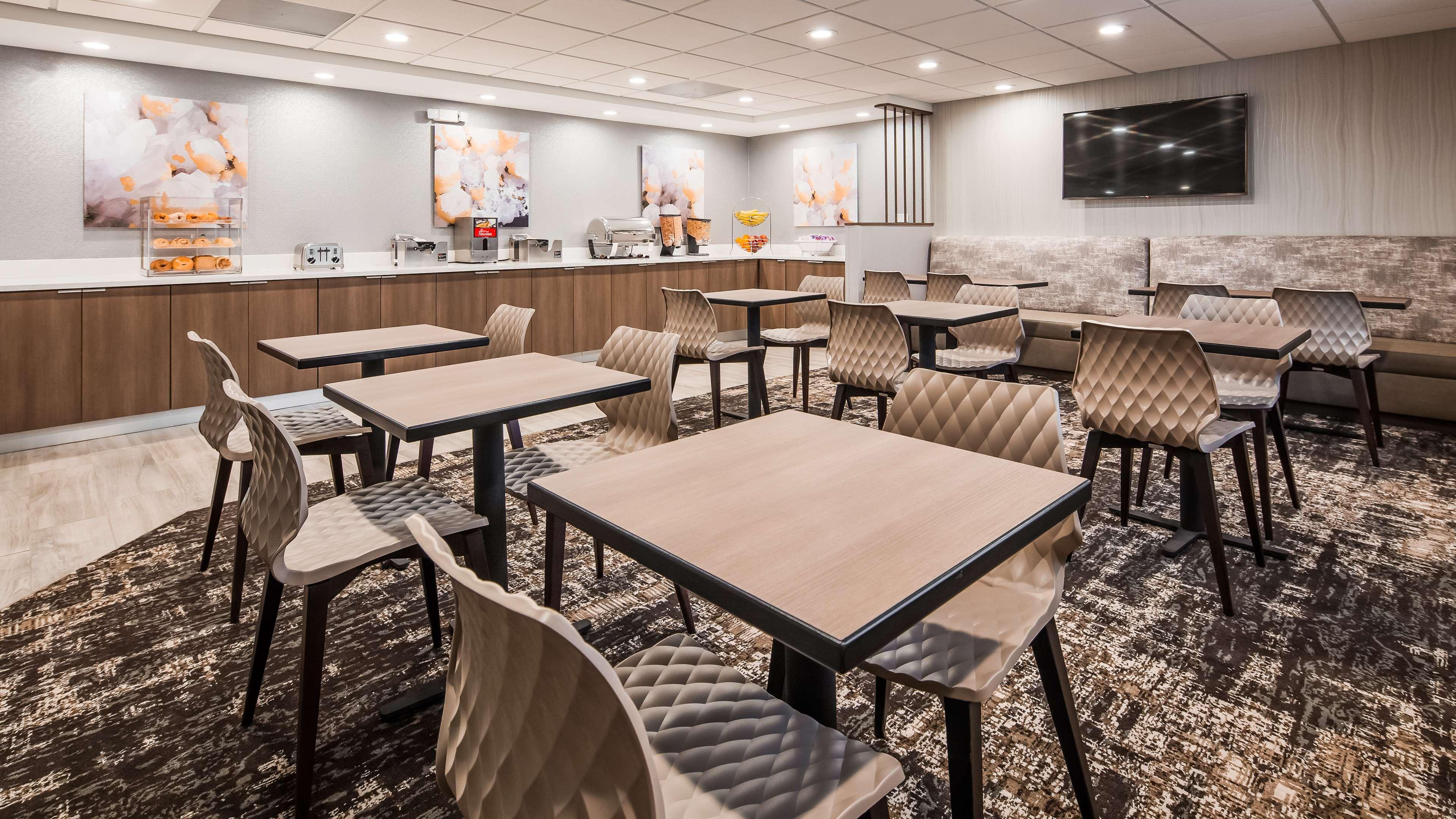 Surestay Plus Hotel By Best Western Chicago Lombard Kültér fotó