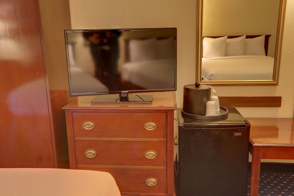 Surestay Plus Hotel By Best Western Chicago Lombard Kültér fotó