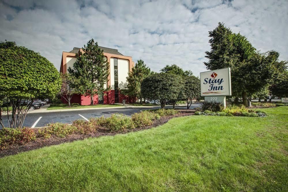 Surestay Plus Hotel By Best Western Chicago Lombard Kültér fotó